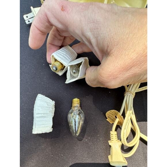 3 Vintage Noma Electric Christmas Ornament Window Candlestick & Bulbs -S1A - Picture 5 of 10